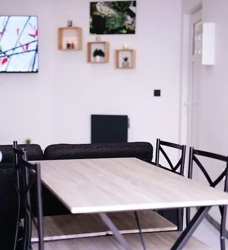 Le Cocon Capestanais Apartamento *